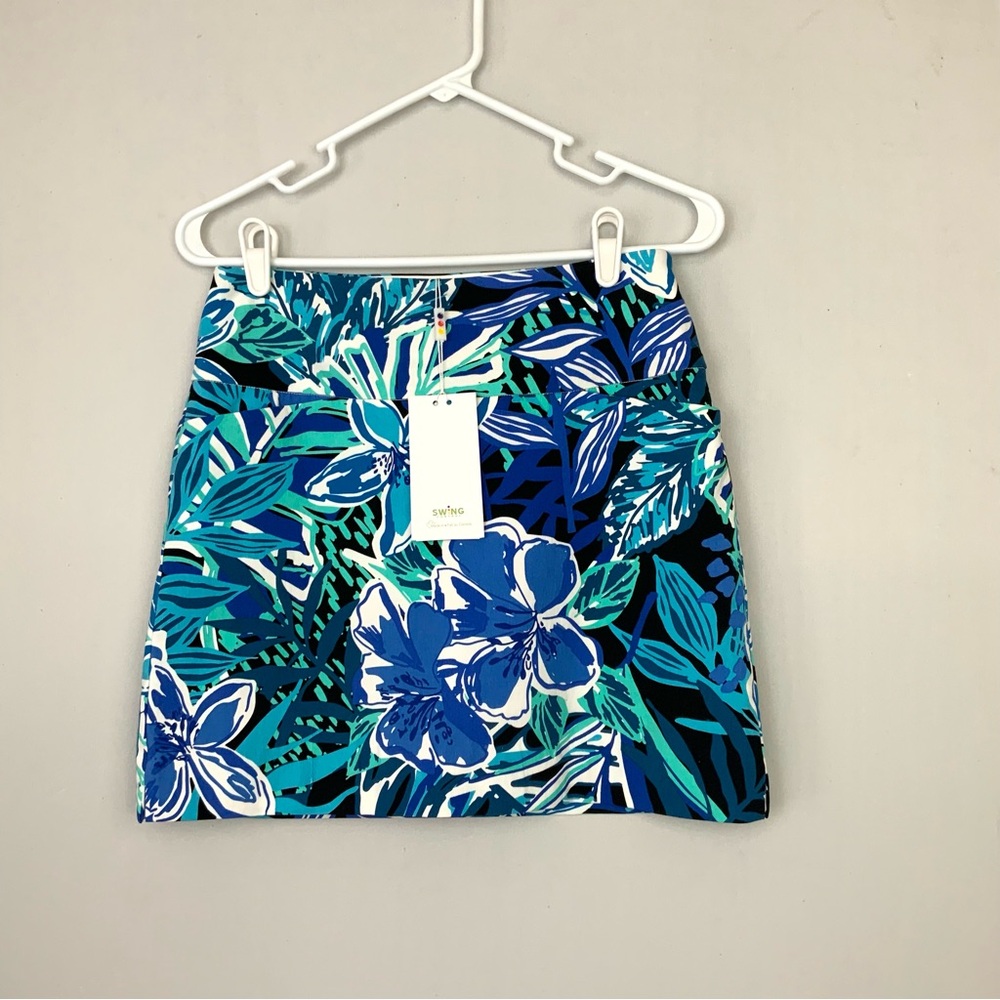 NWT Swing Sz 4 Control Hibiscus Blue Floral Stretch‎ Golf Skort Skirt Athletic